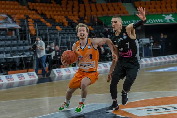 赛季的走向 赛季的走向