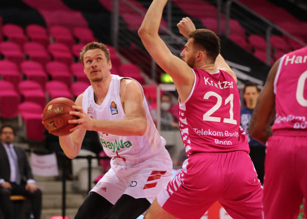 对手正是老 对手正是老