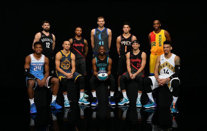 里丰富的体 里丰富的体