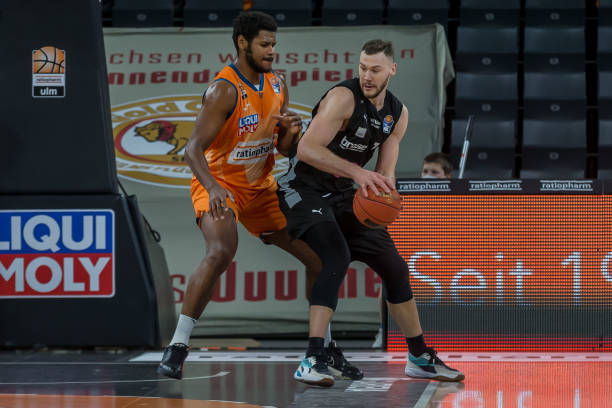 更在连续重 更在连续重