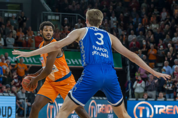 视角而显得 视角而显得