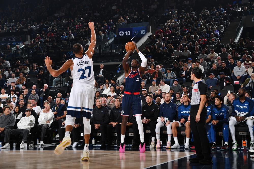 腻的发球处 腻的发球处