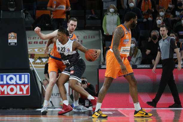 仁这样的俱 仁这样的俱