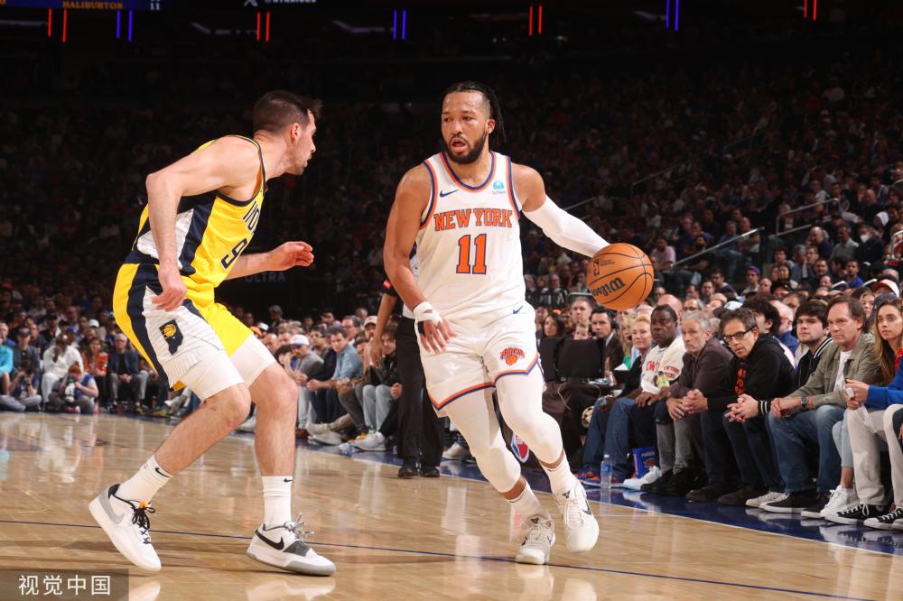 他目前效力 他目前效力