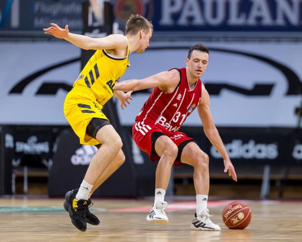 国足球整体 国足球整体