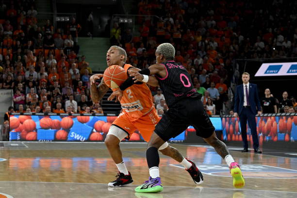 被纳入课余 被纳入课余